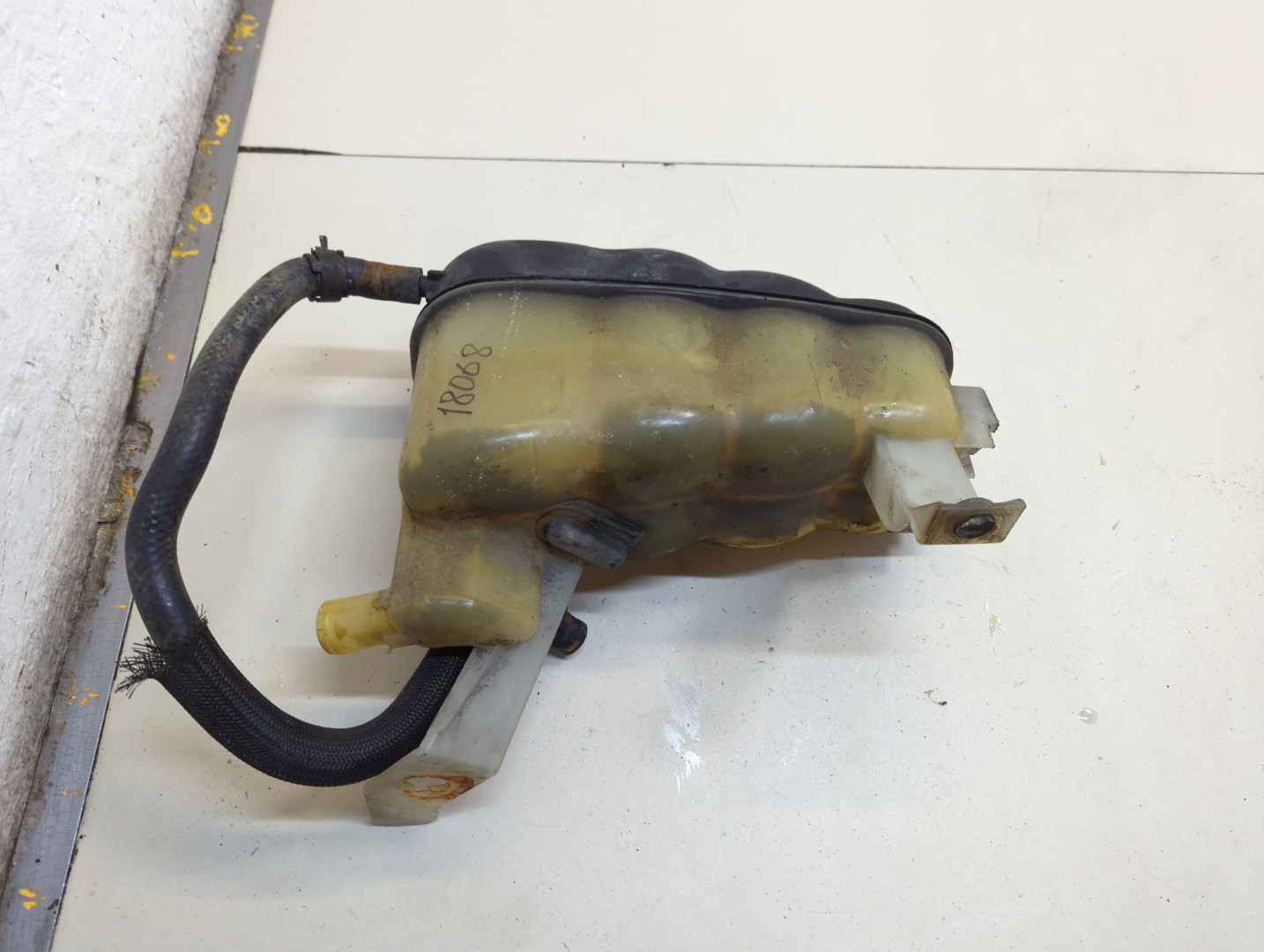 Бачок расширительный