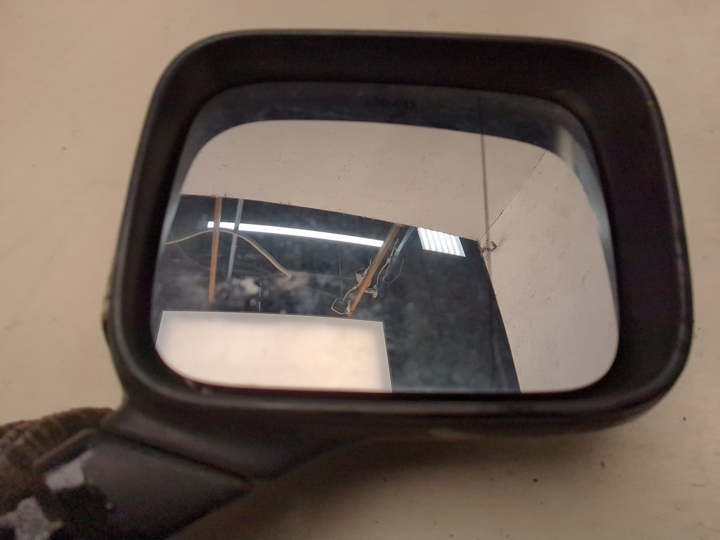 Зеркало правое электрическое