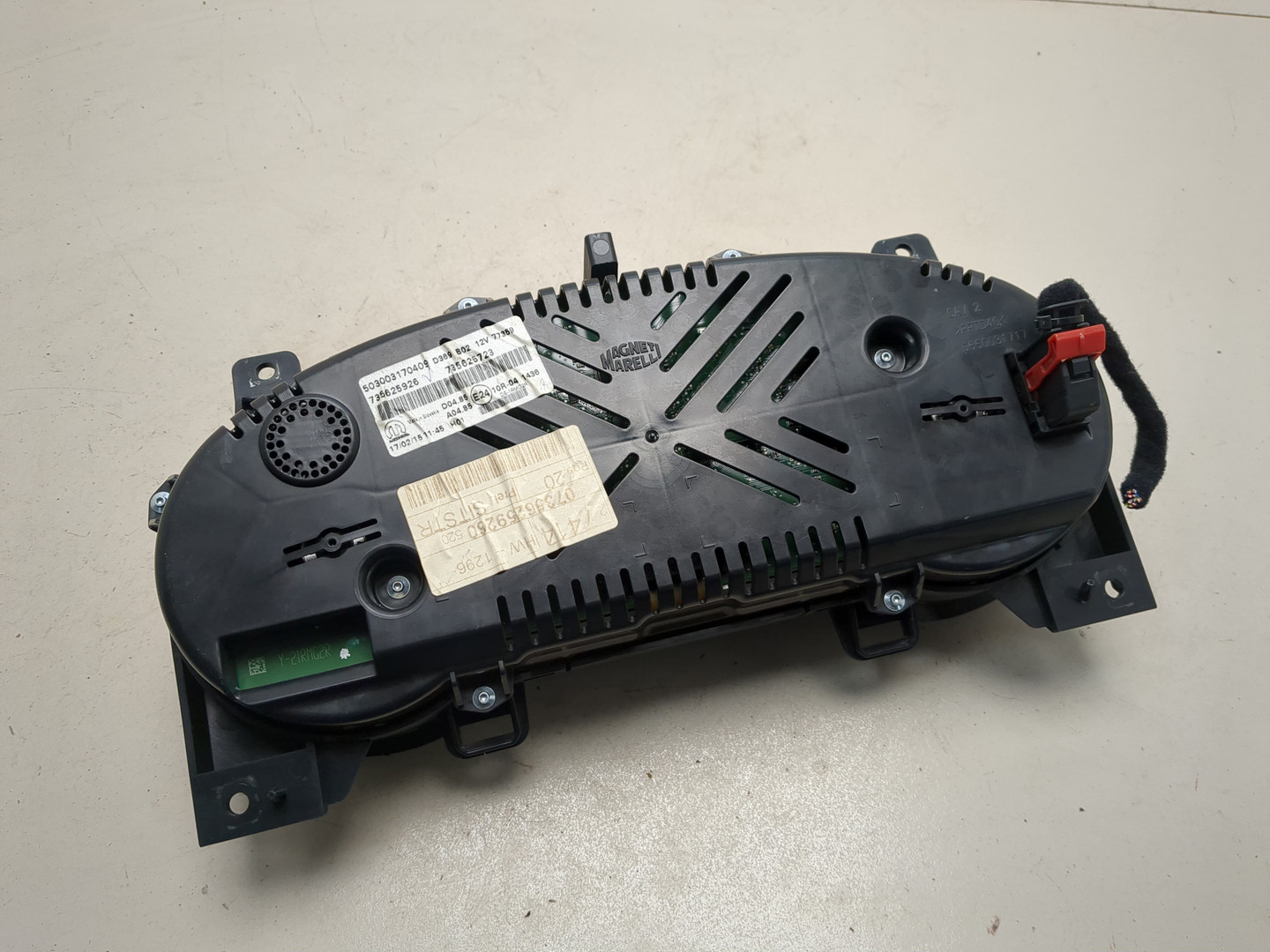 Панель приборов