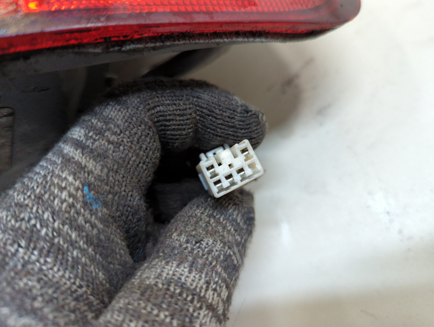 Фонарь задний правый