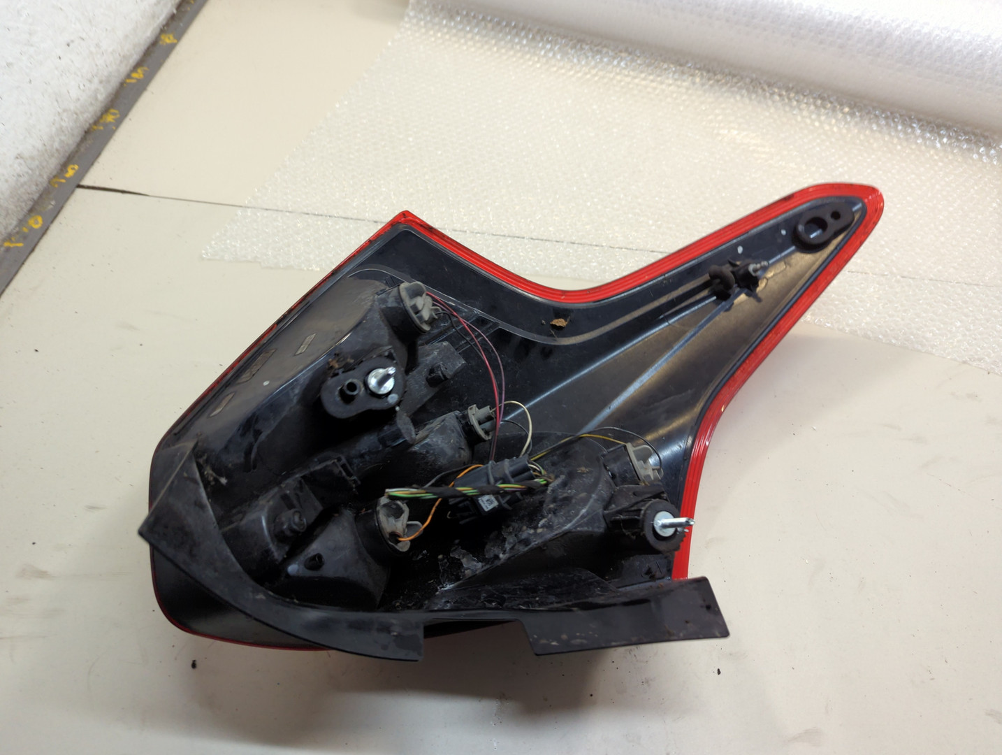 Фонарь задний правый