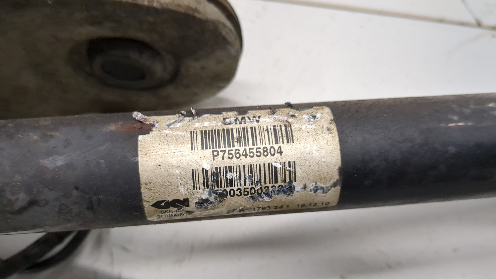 Кулак поворотный задний правый