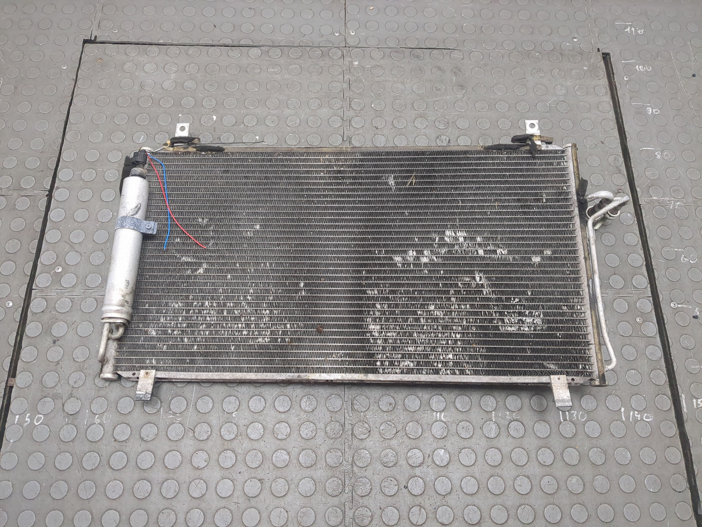 Радиатор кондиционера / конденсер