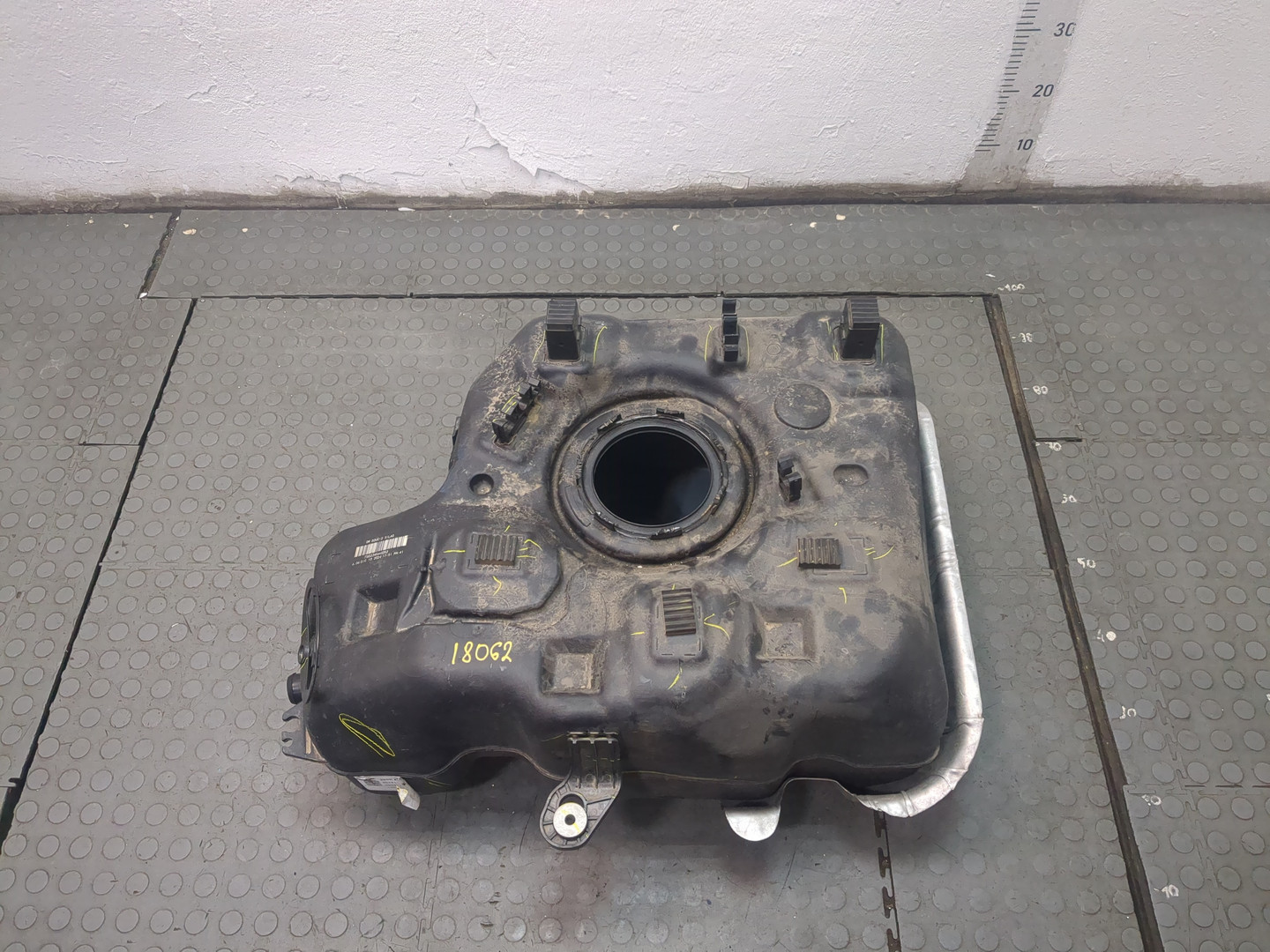 Бак топливный