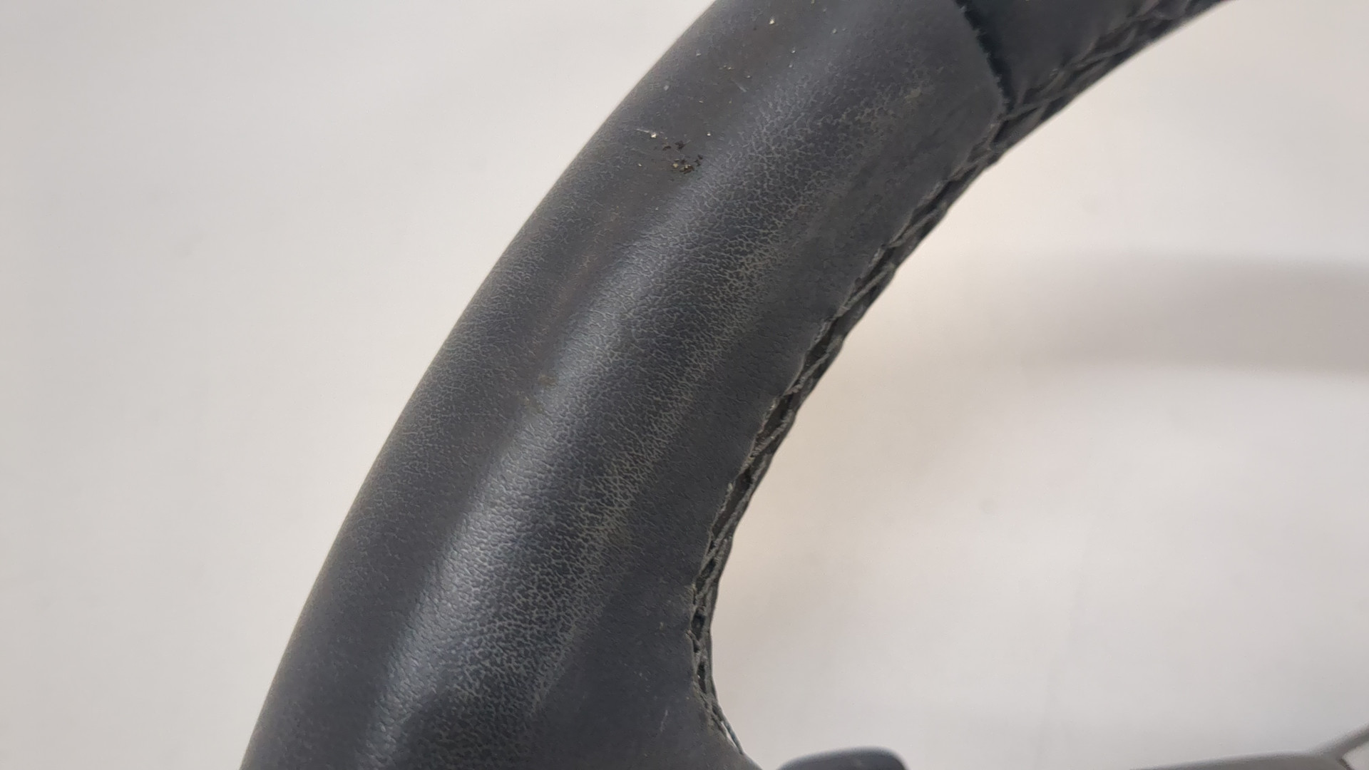 Рулевое колесо (руль)