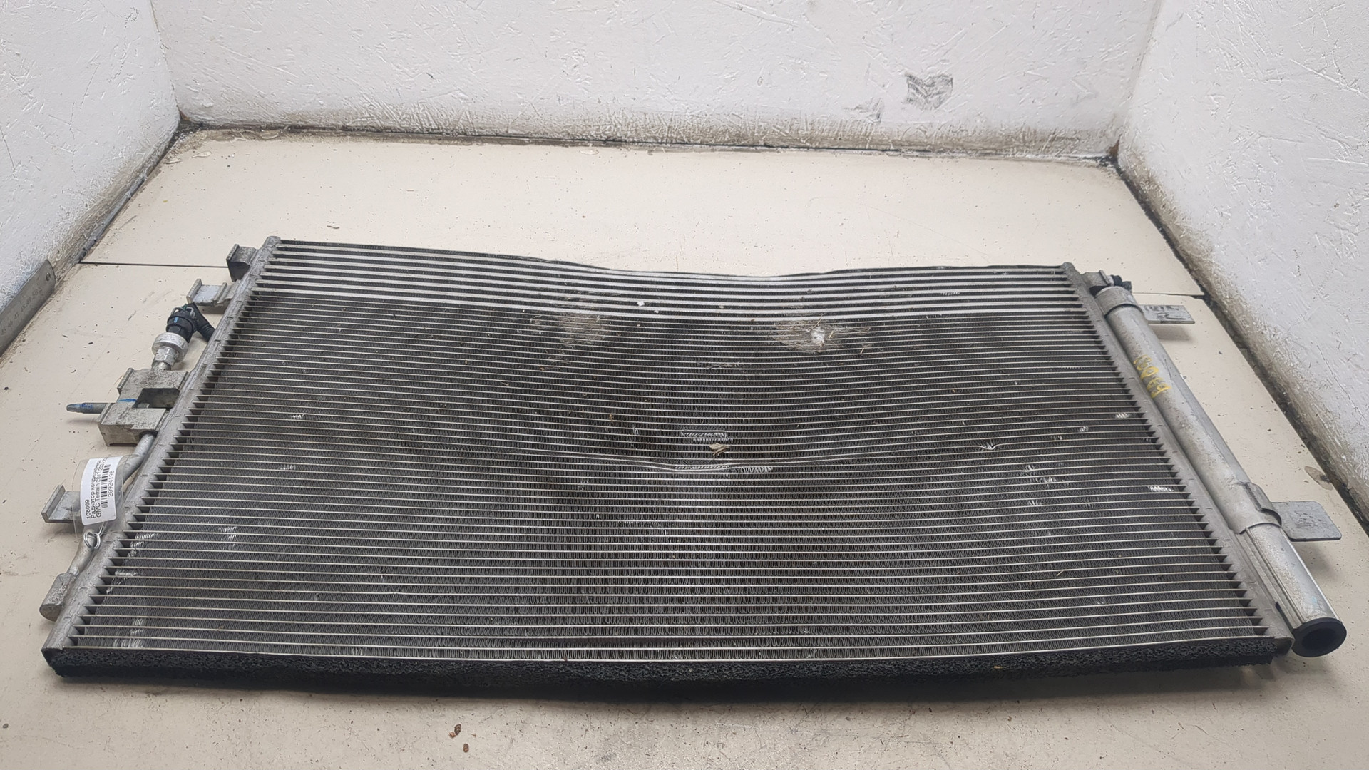 Радиатор кондиционера / конденсер