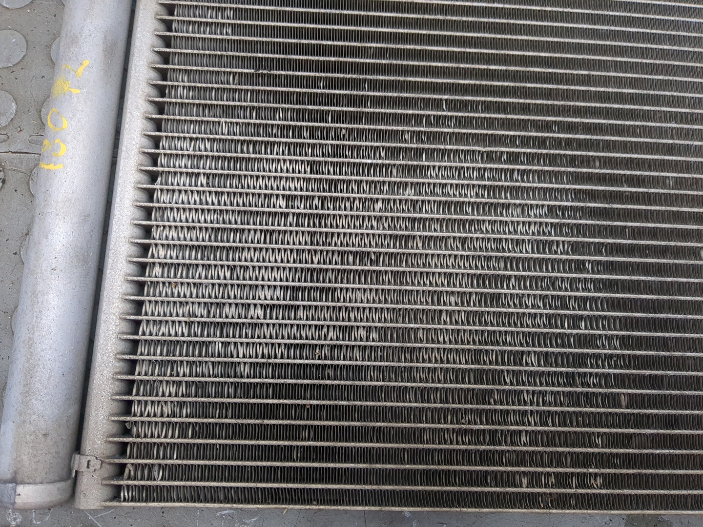 Радиатор кондиционера / конденсер