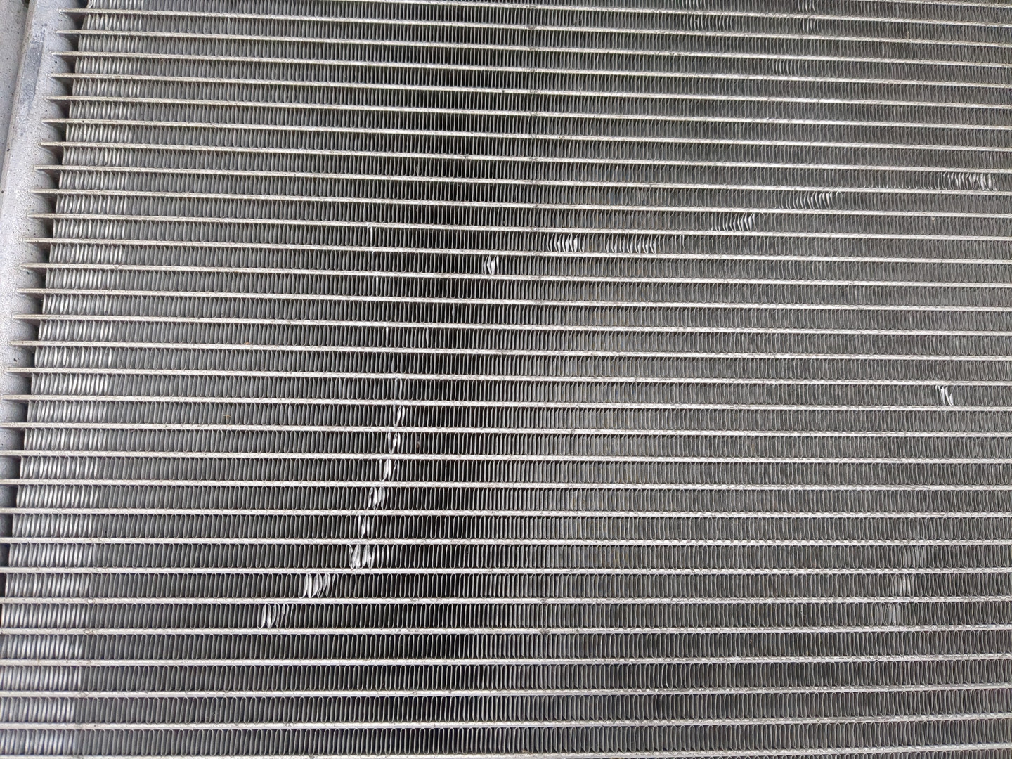 Радиатор кондиционера / конденсер