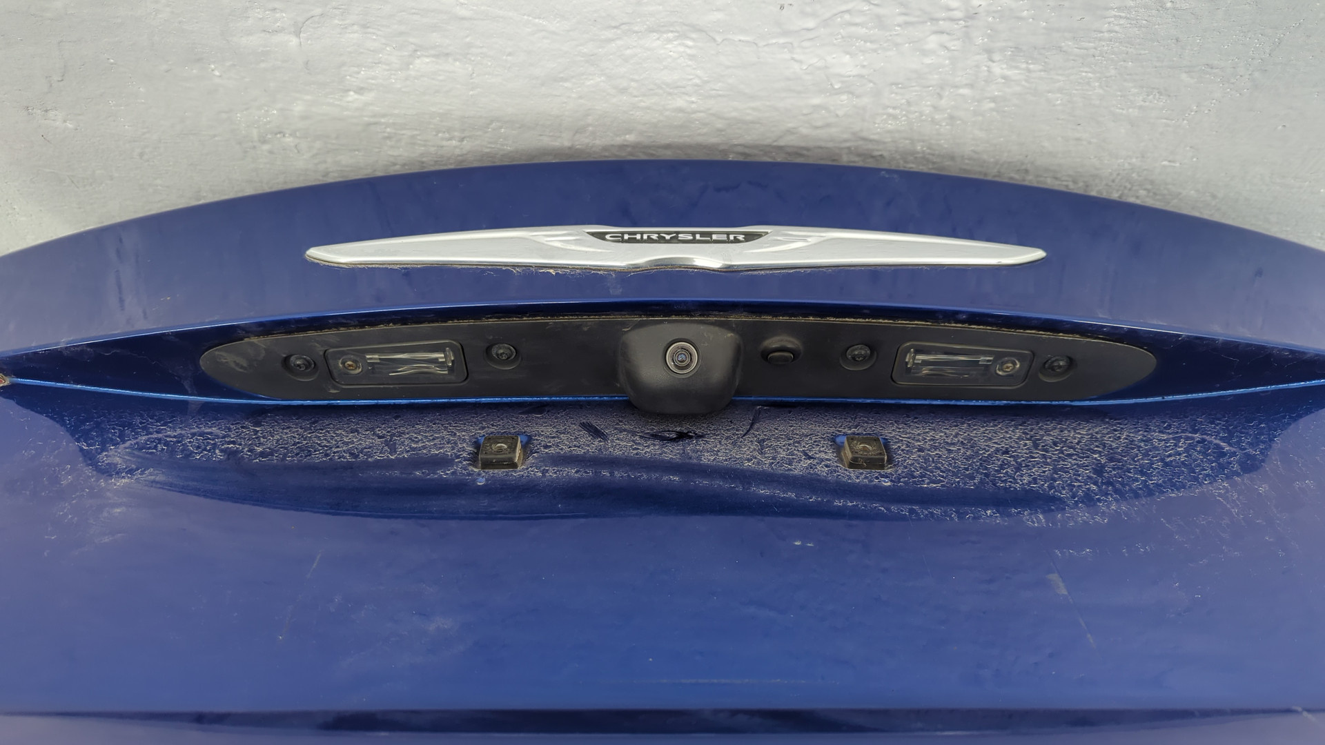 Дверь багажника