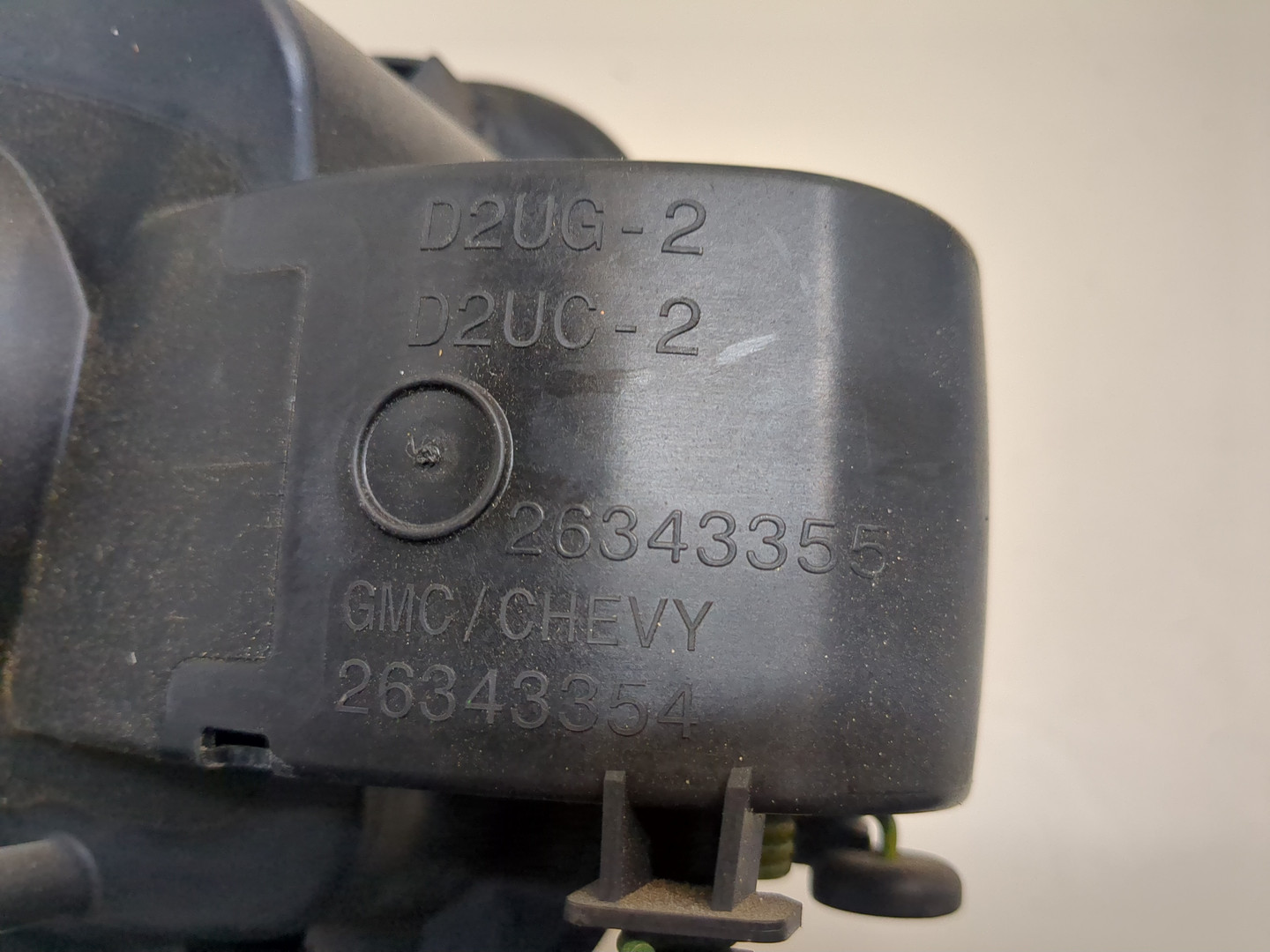 Лючок бензобака