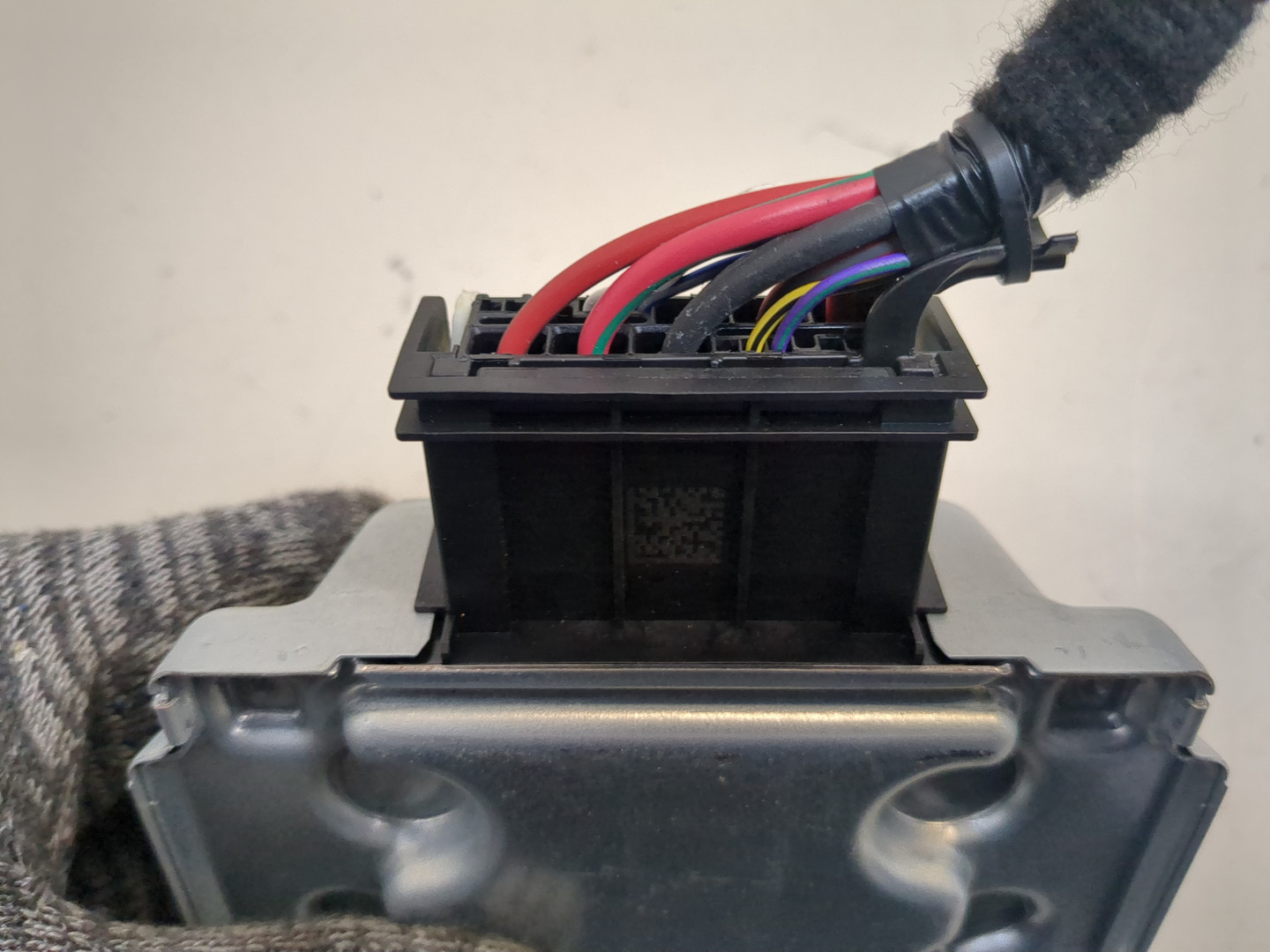 Преобразователь напряжения (адаптер)