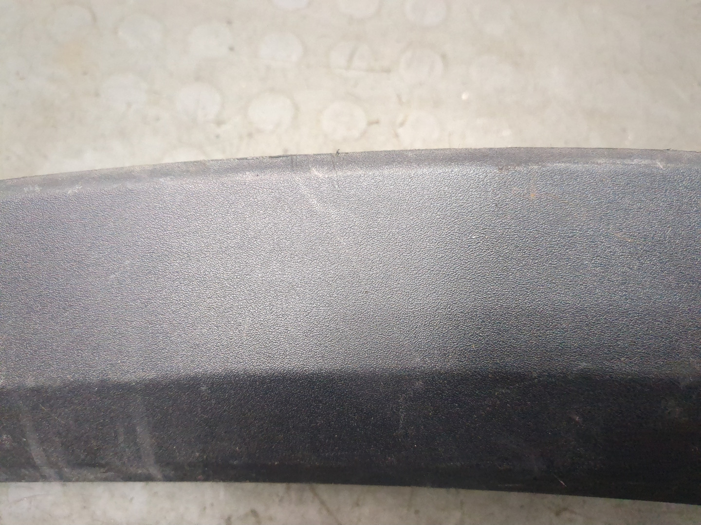 Накладка заднего крыла левого