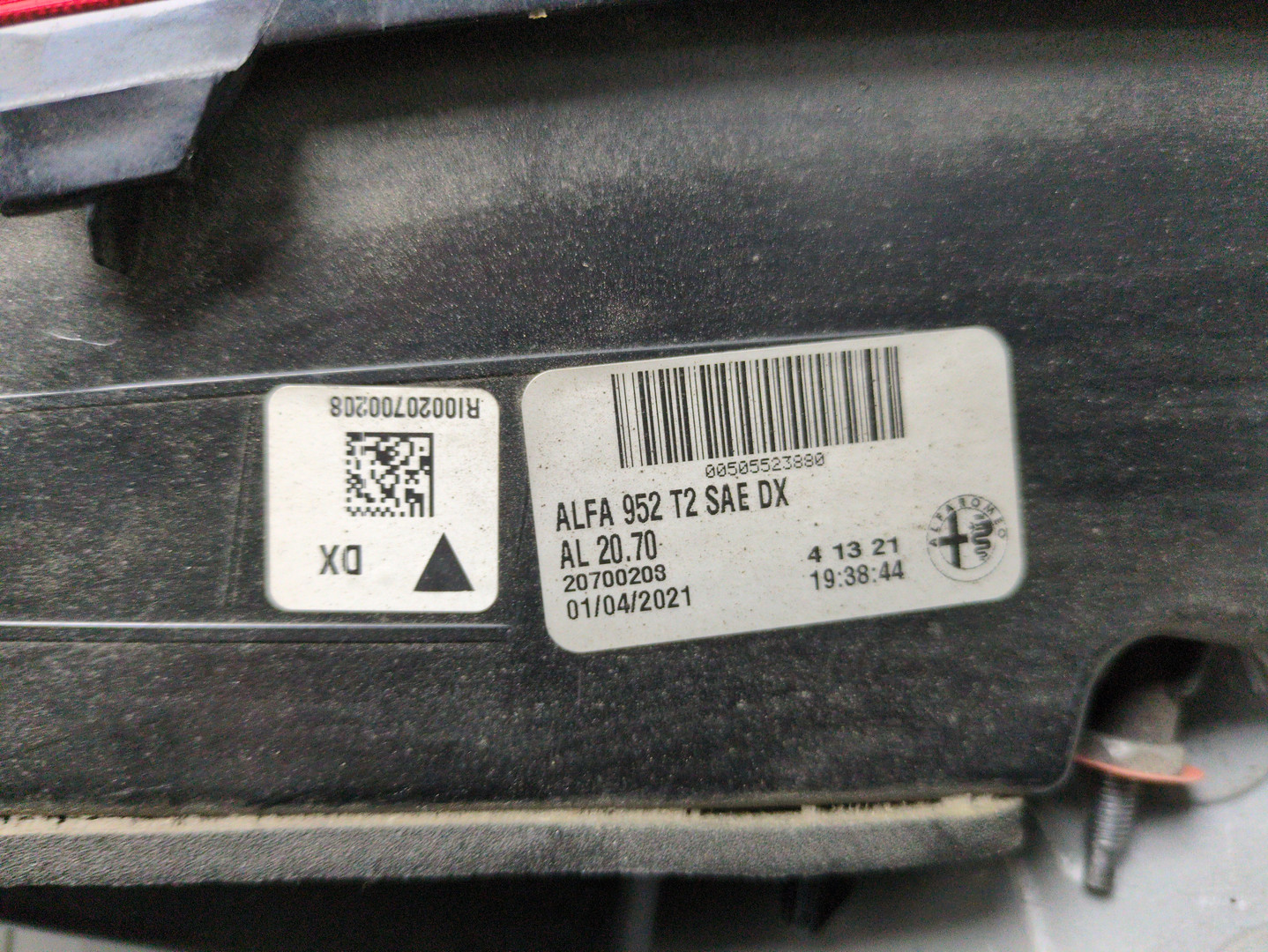 Фонарь задний внутренний левый