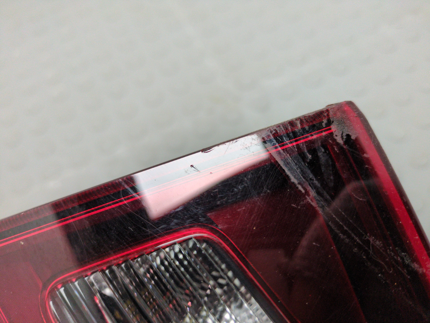 Фонарь задний внутренний левый