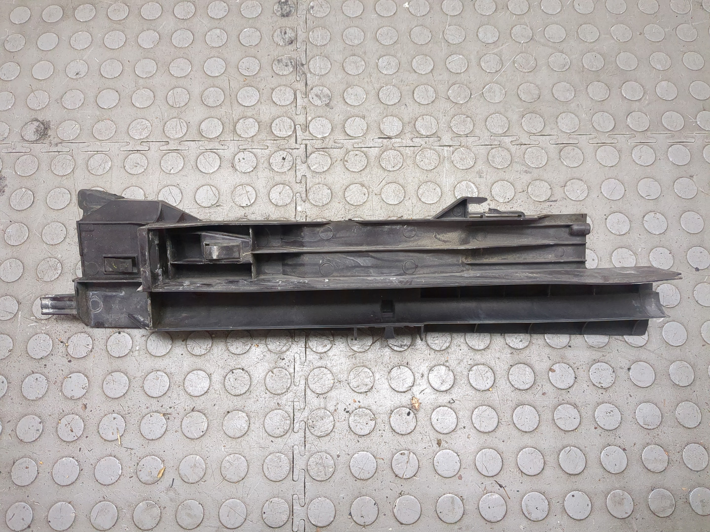 Кронштейн радиатора