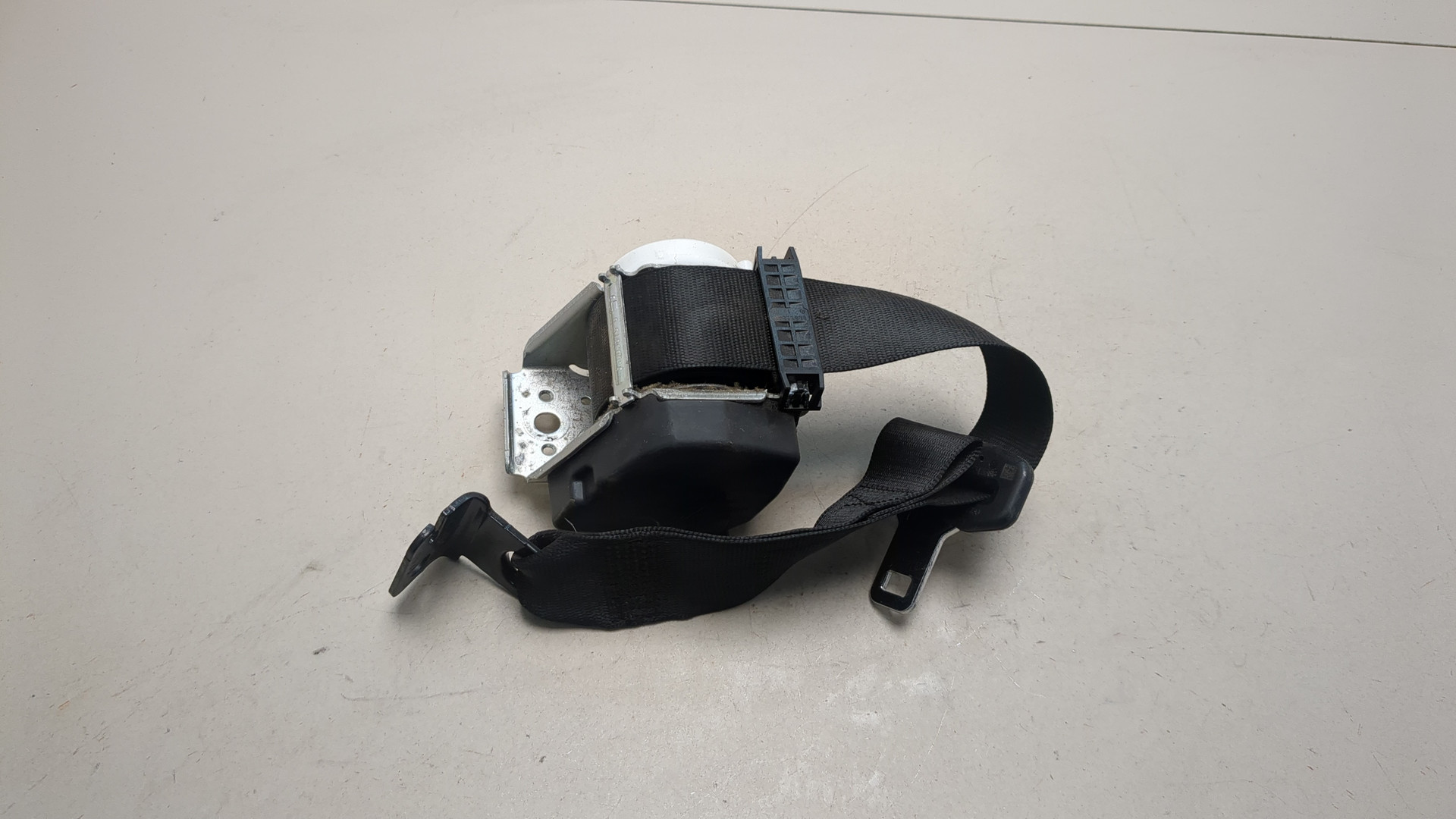 Ремень безопасности