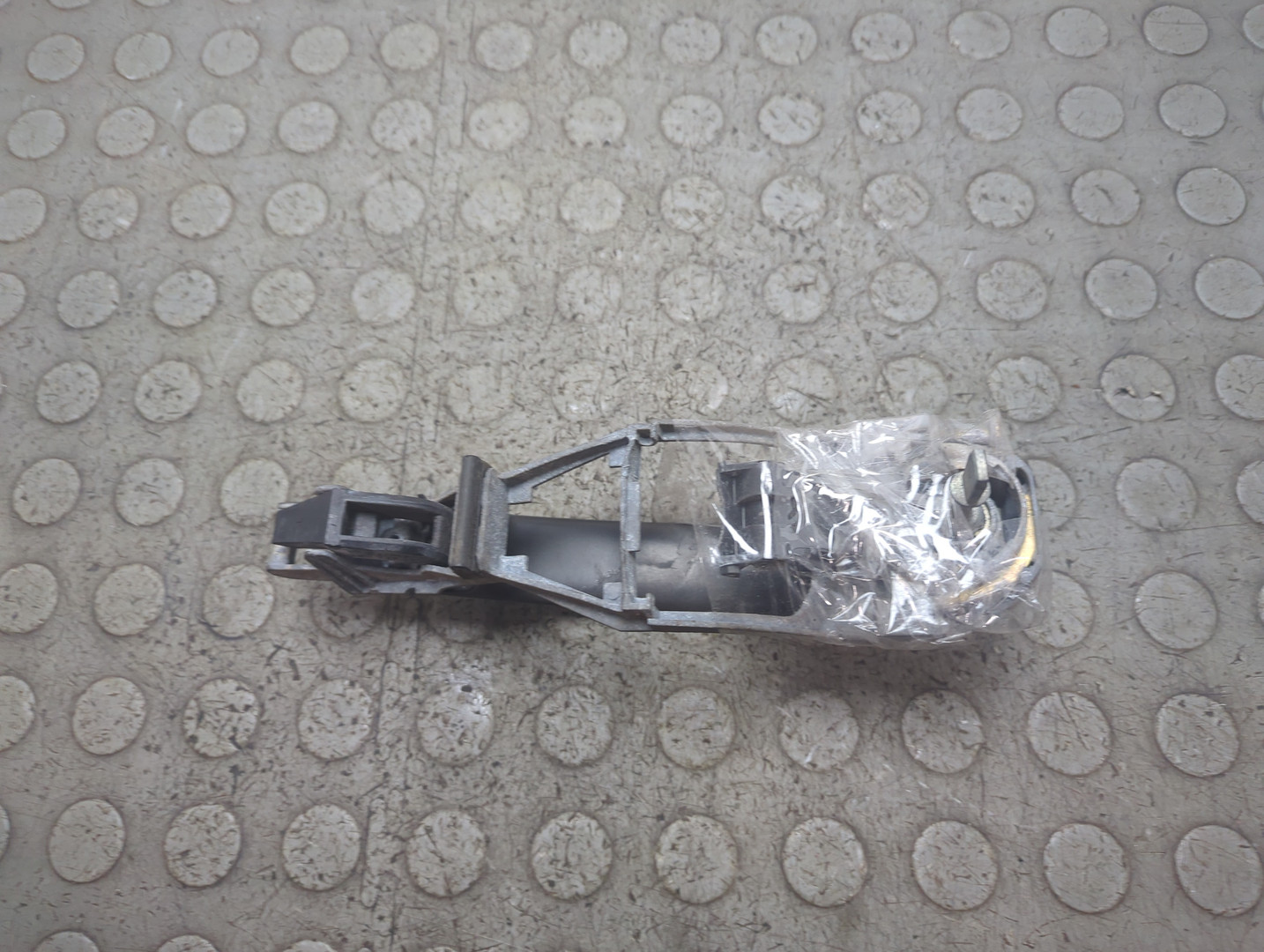 Ручка двери наружная