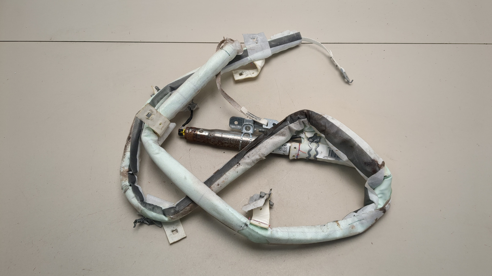 Подушка безопасности боковая (шторка)