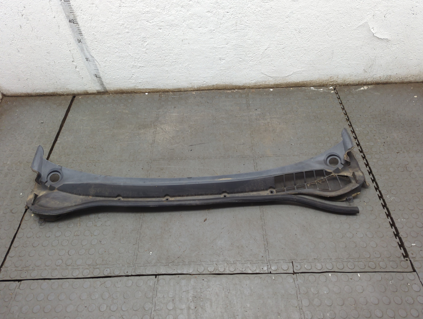 Решетка стеклоочистителей (Жабо)