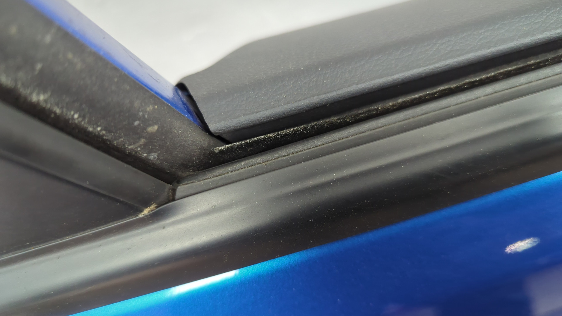 Дверь передняя правая