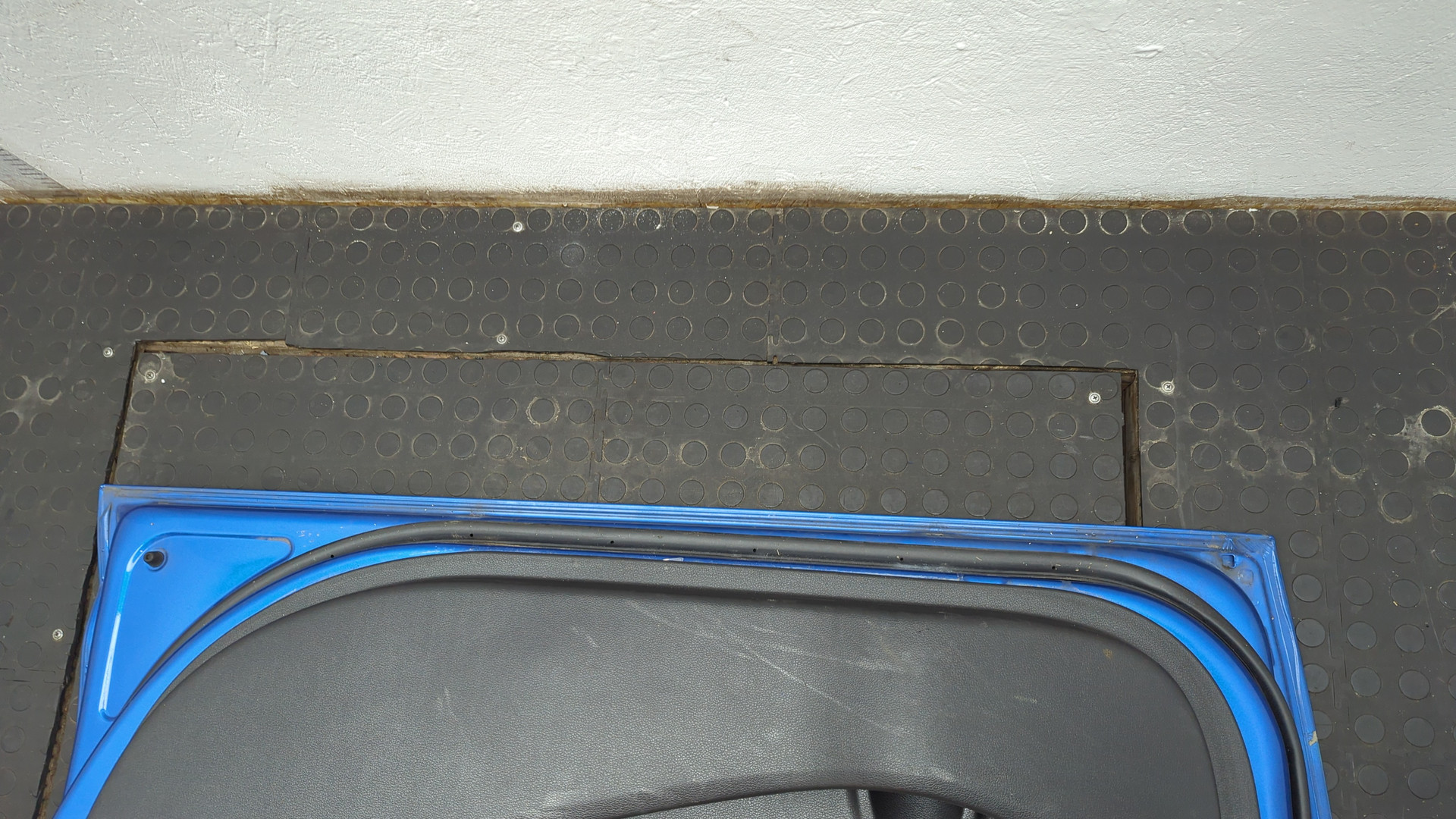 Дверь передняя правая