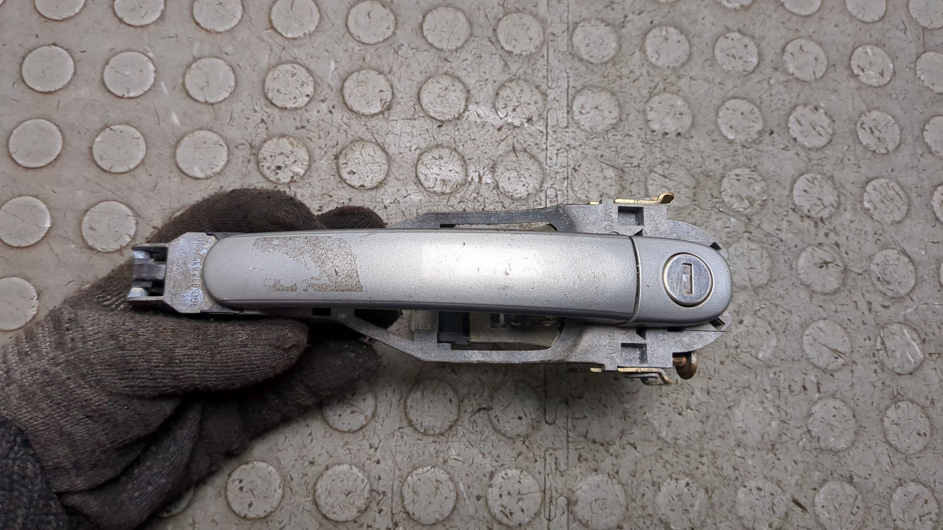 Ручка двери наружная