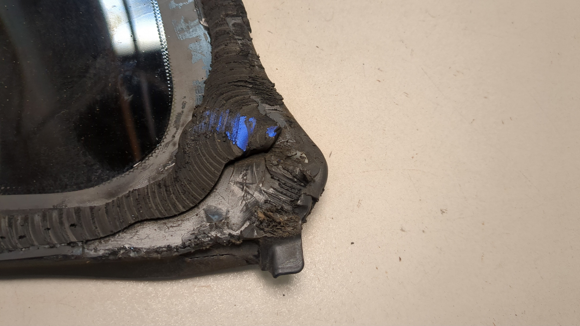 Стекло боковое