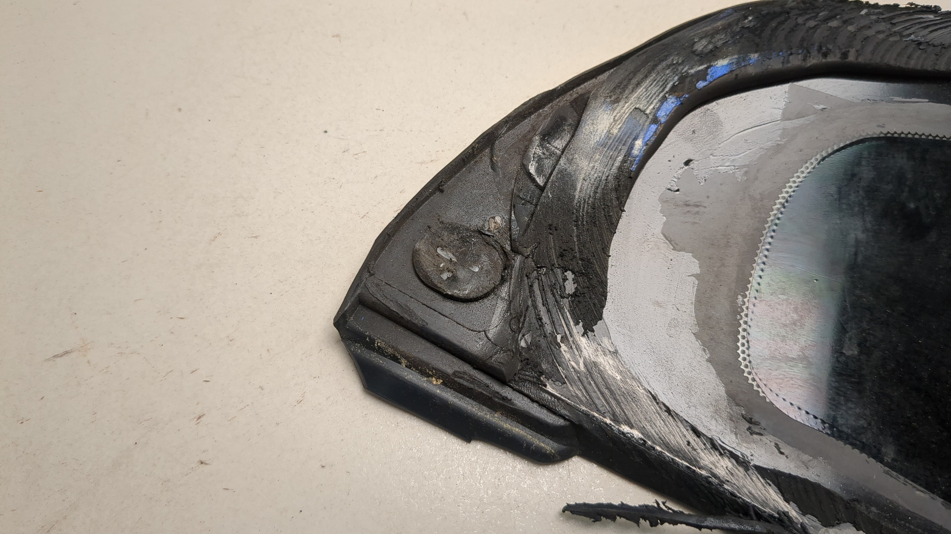 Стекло боковое