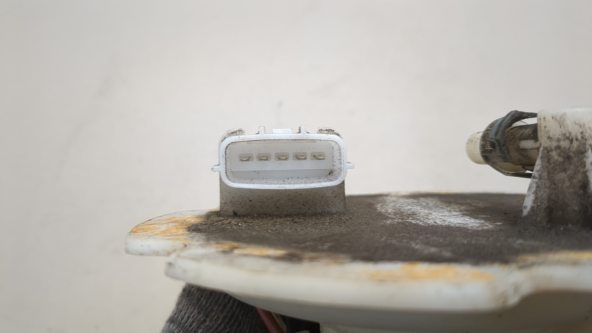 Насос топливный электрический