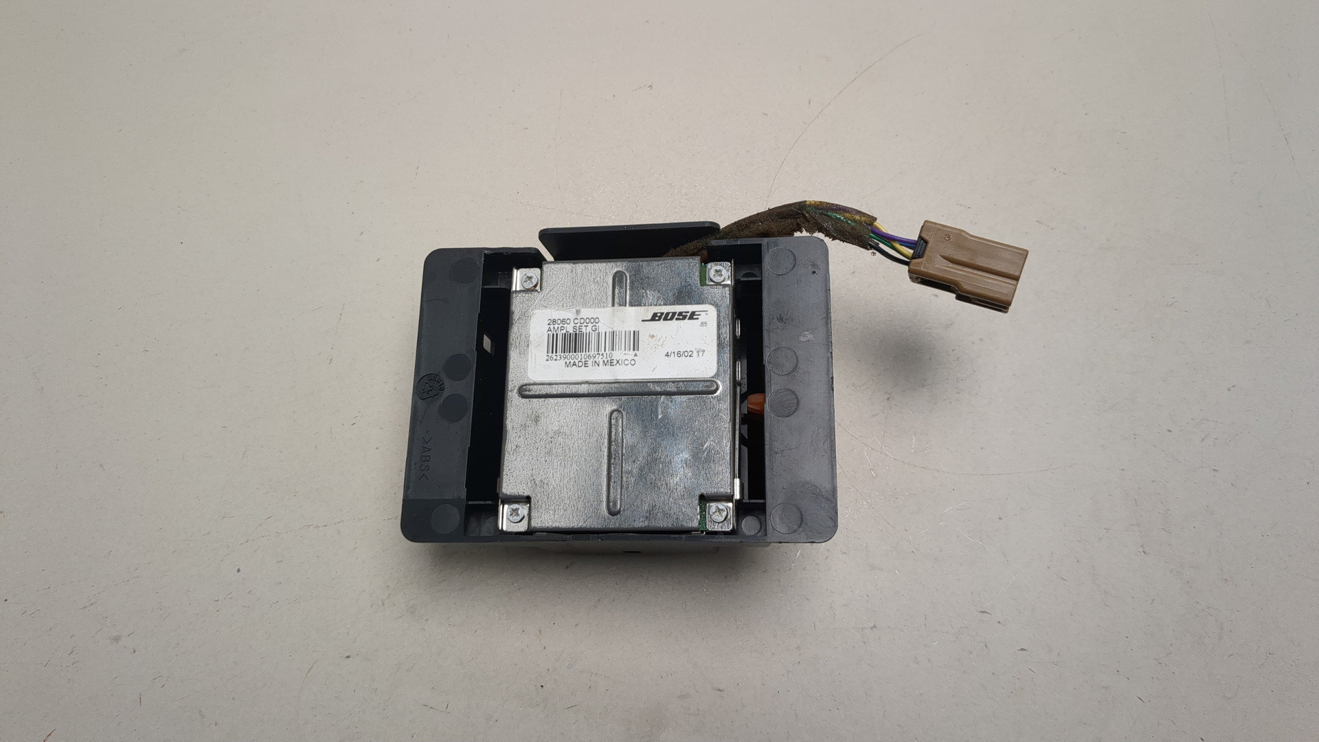 Усилитель акустической системы