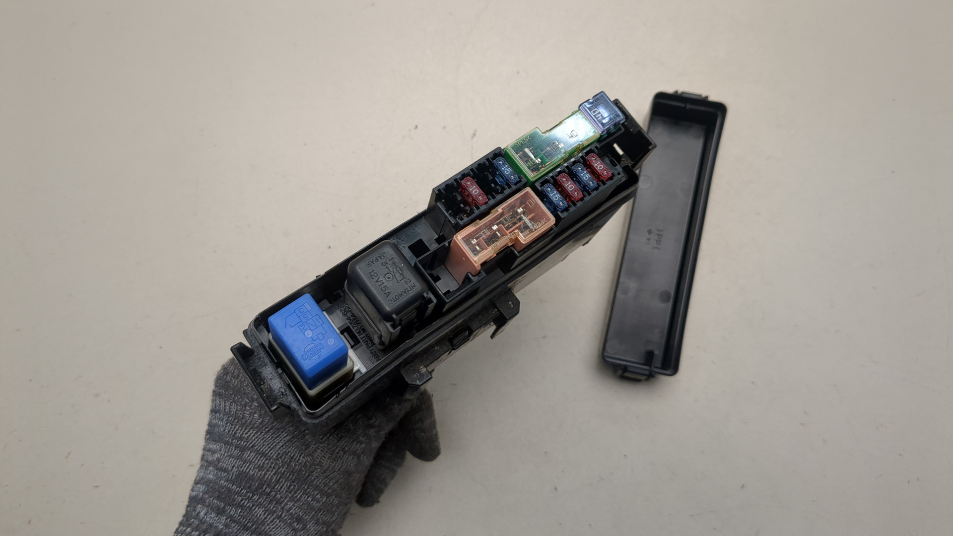 Блок предохранителей