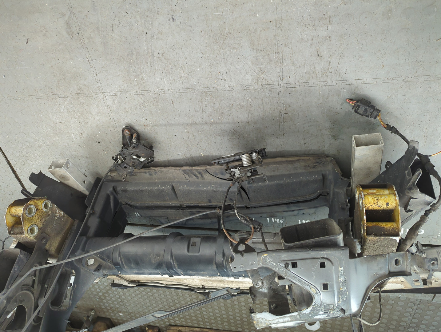 Панель передняя (телевизор)