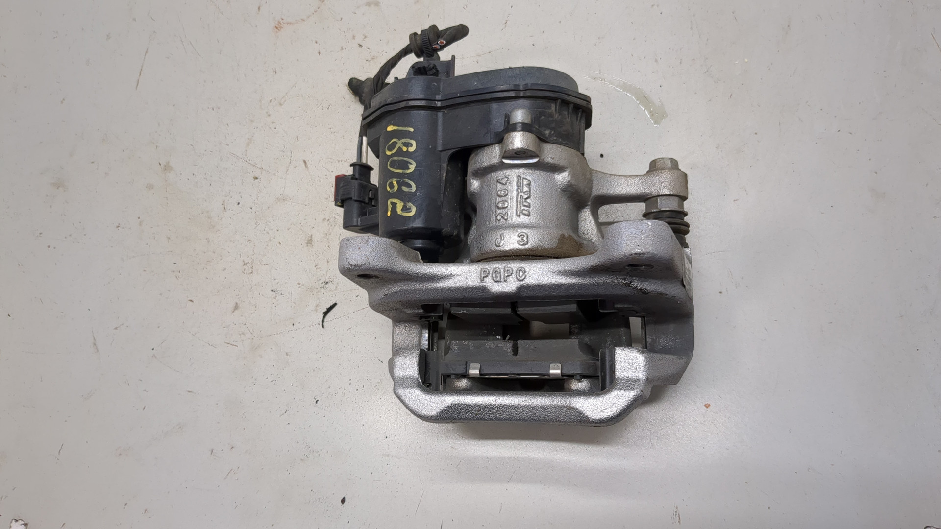 Суппорт задний левый