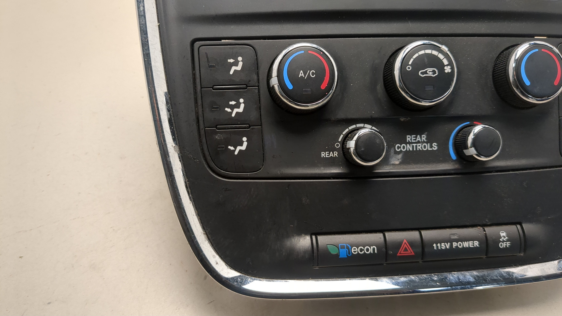 Переключатель отопителя