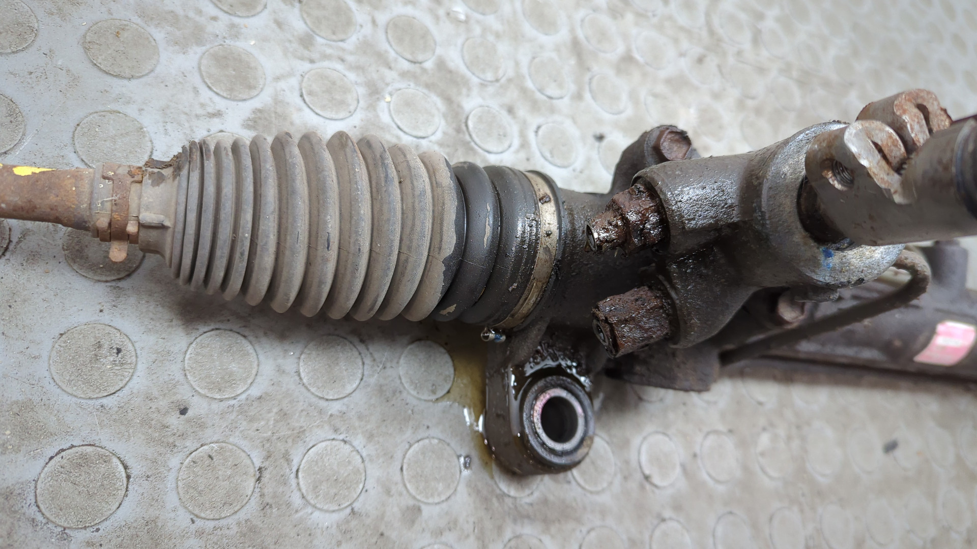 Рейка рулевая