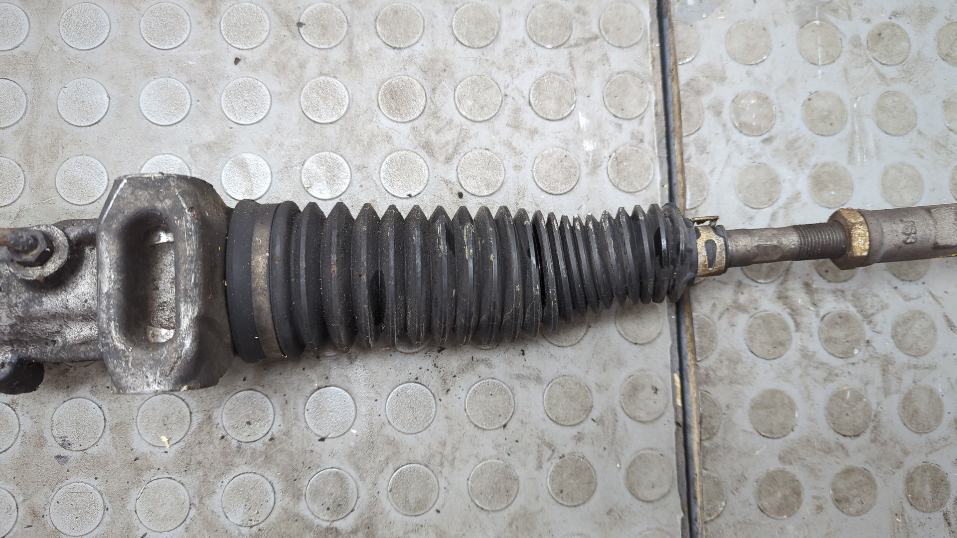 Рейка рулевая