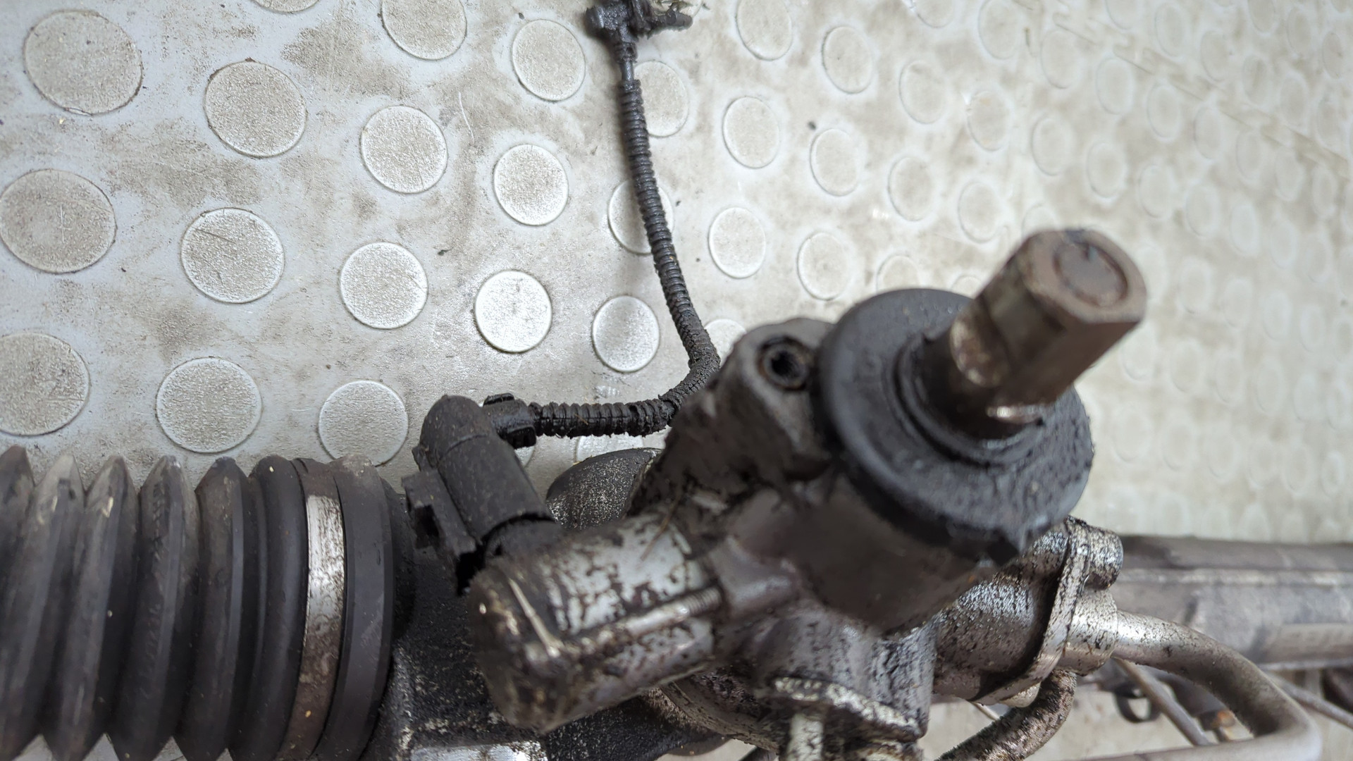 Рейка рулевая