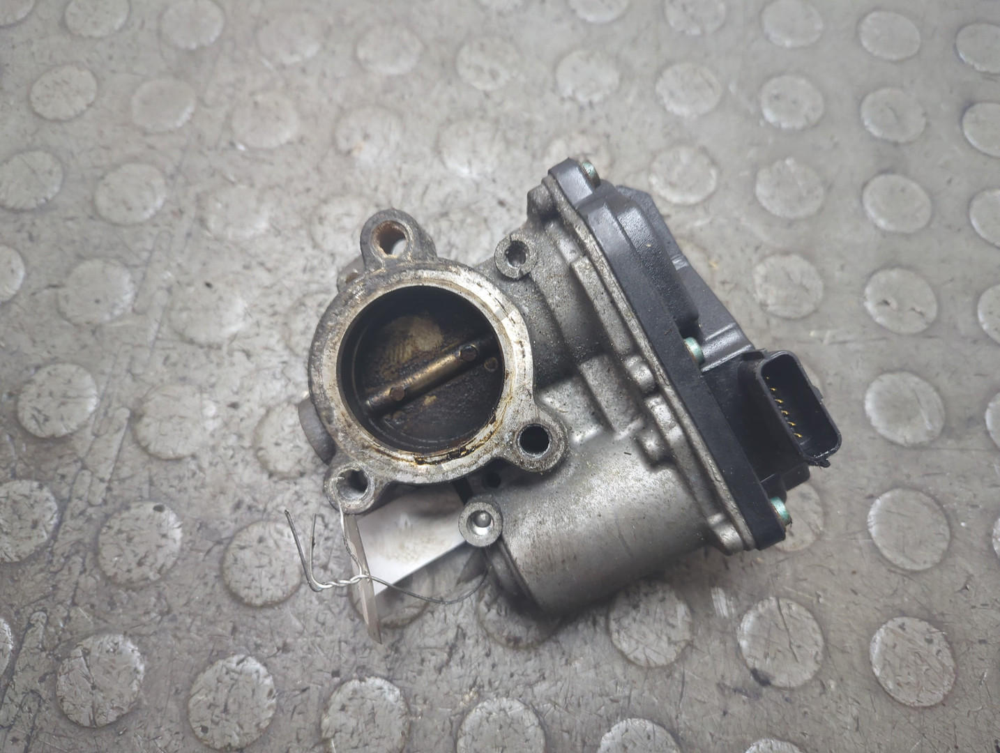 Заслонка дроссельная электрическая