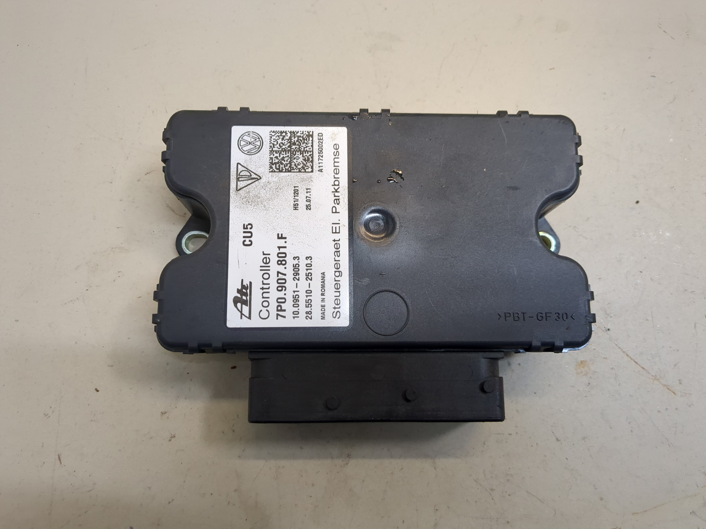 Блок управления парковочным тормозом