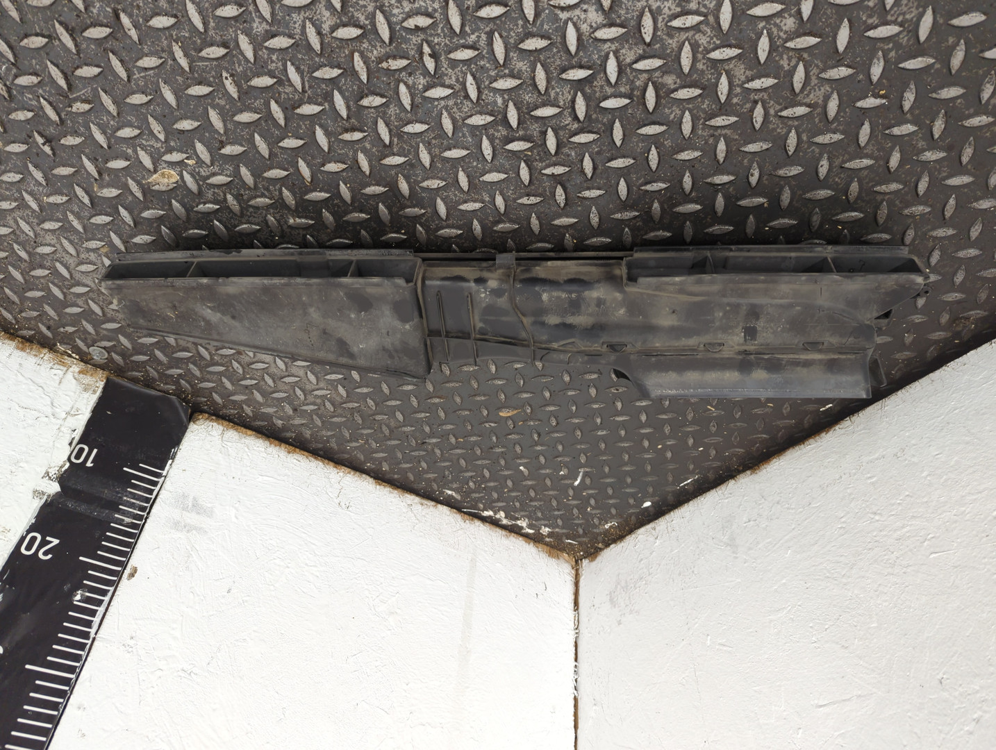 Воздухозаборник (внутри)