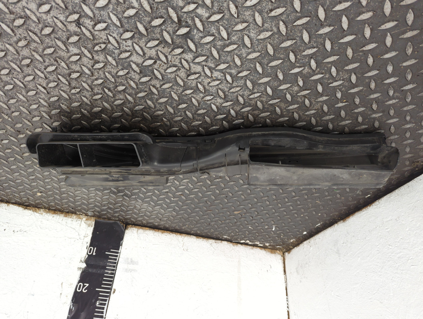 Воздухозаборник (внутри)