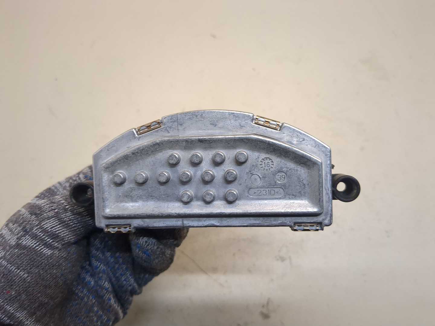 Резистор отопителя