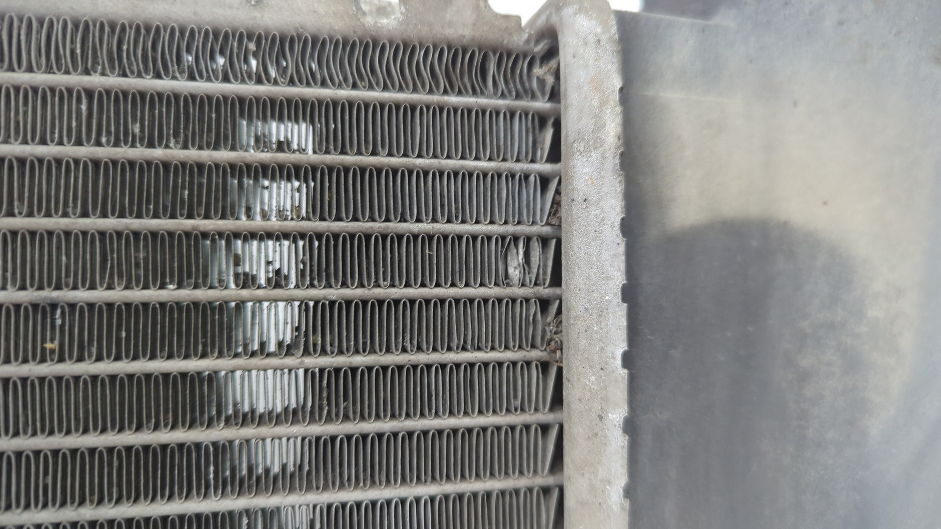 Радиатор охлаждения двигателя основной