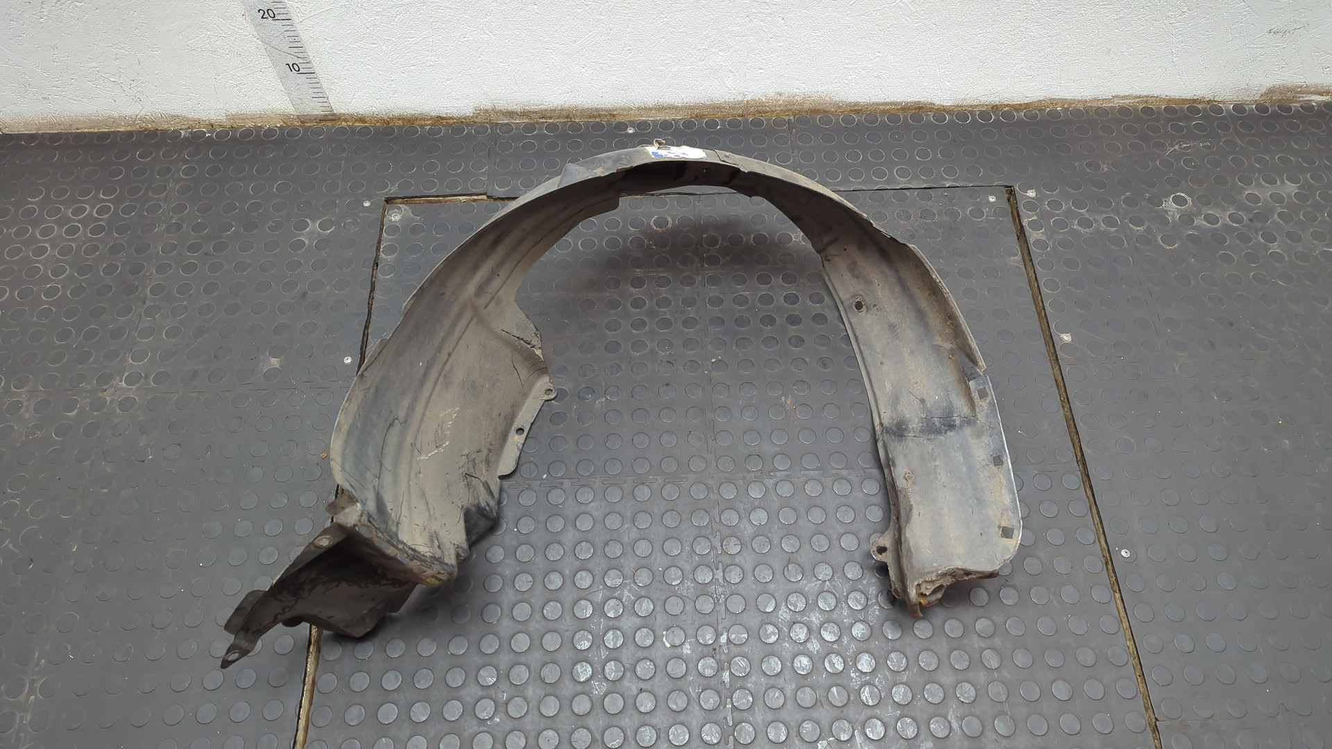 Локер передний левый