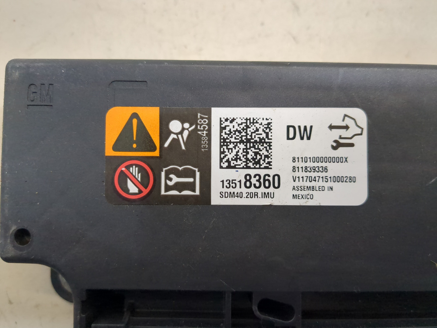 Блок управления подушек безопасности (AIR BAG)