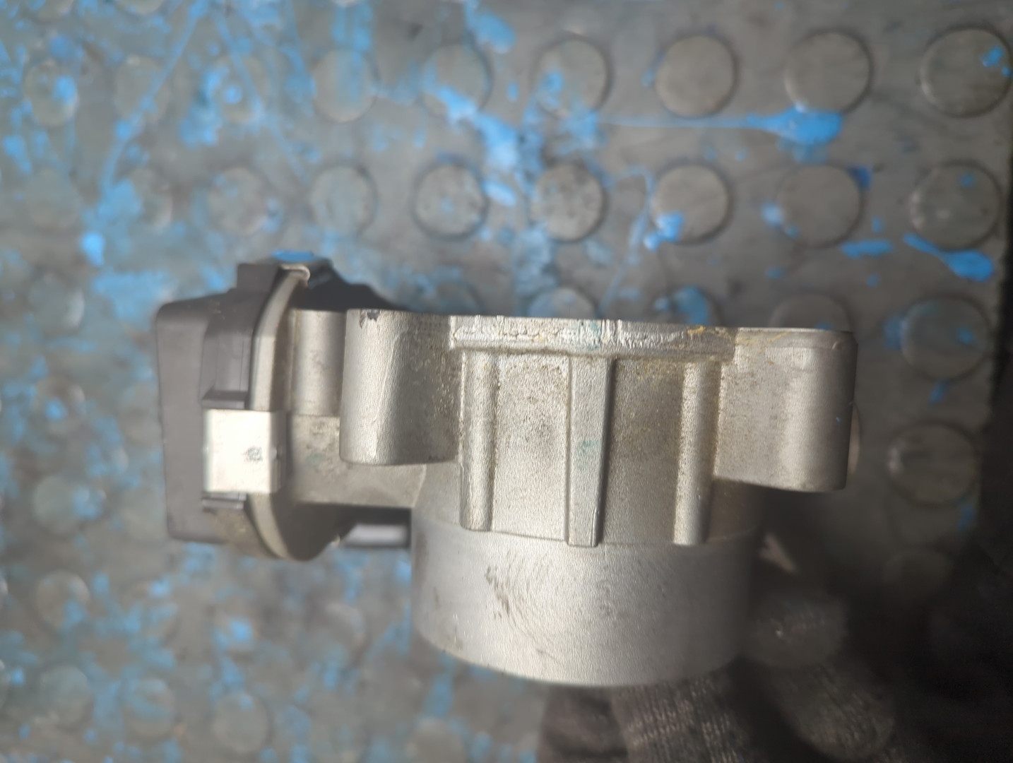 Заслонка дроссельная электрическая