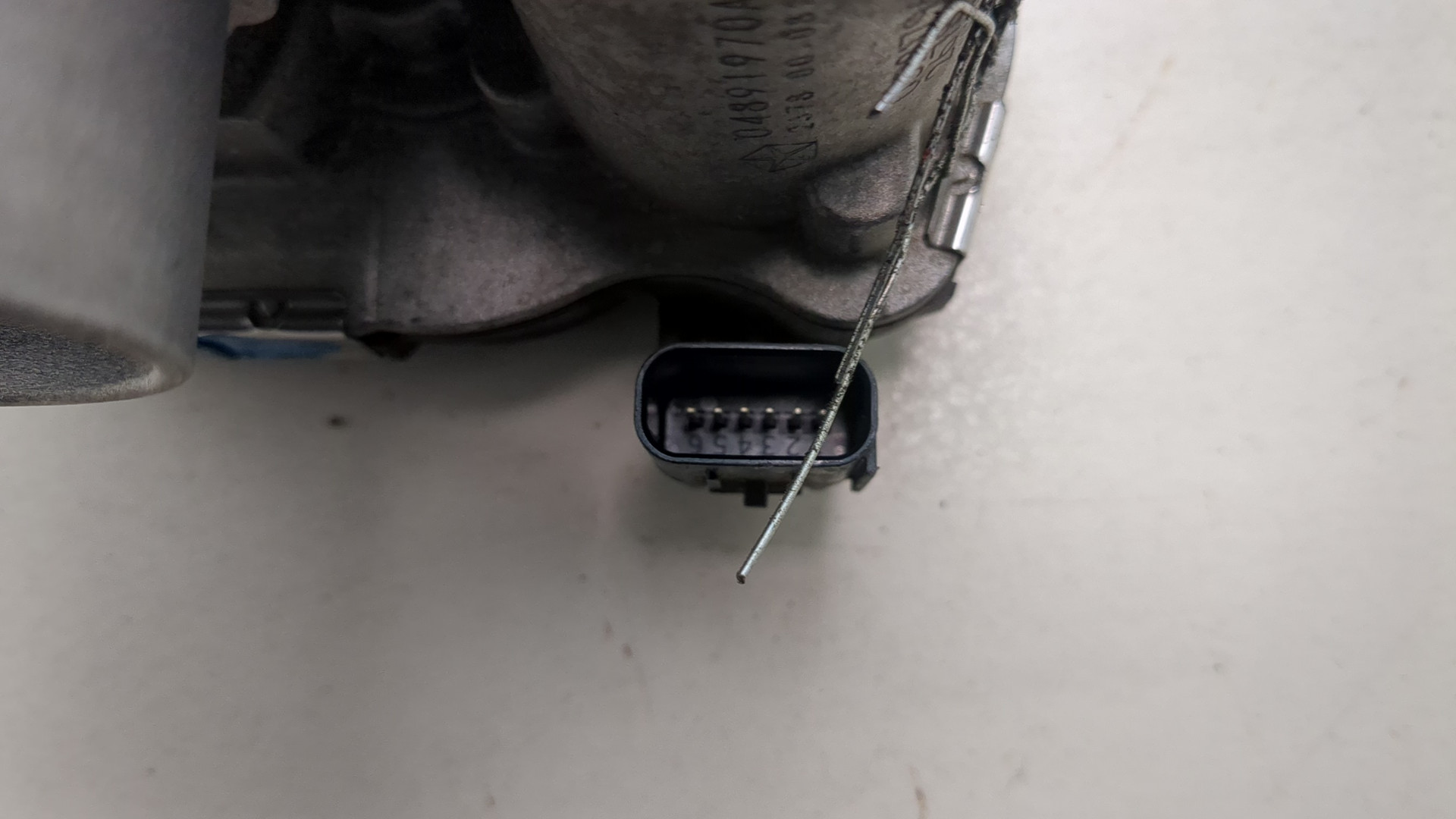 Заслонка дроссельная электрическая