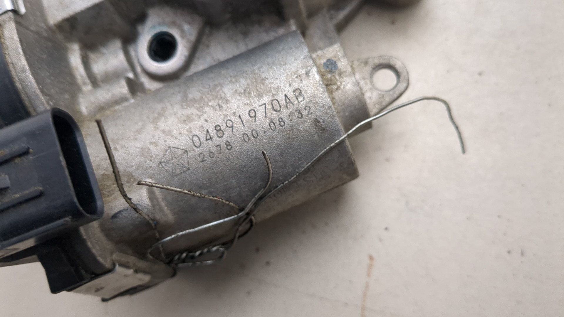 Заслонка дроссельная электрическая