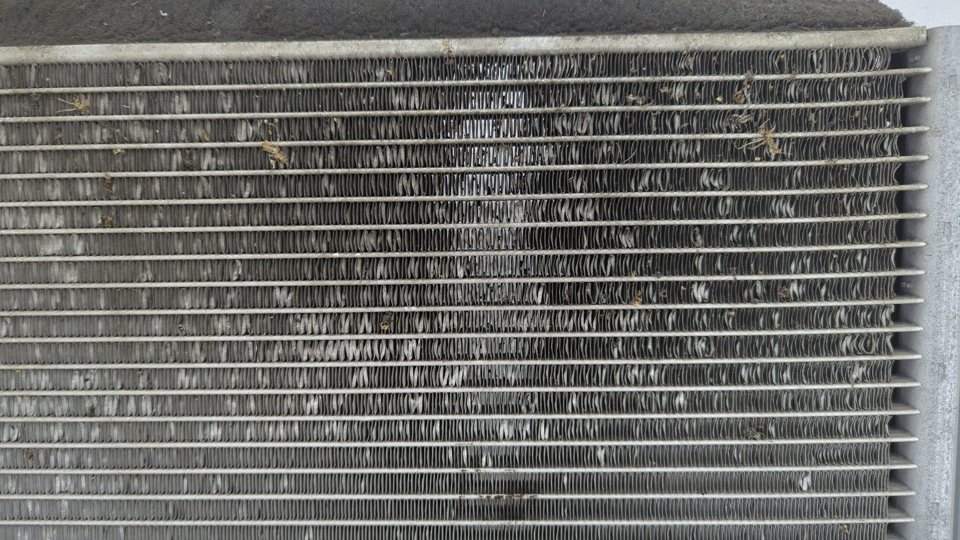 Радиатор кондиционера / конденсер