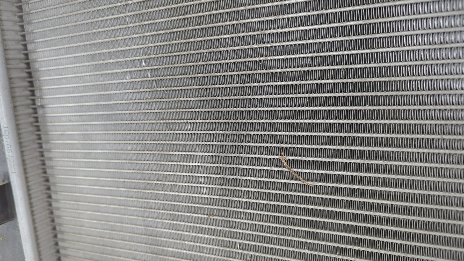 Радиатор охлаждения двигателя основной